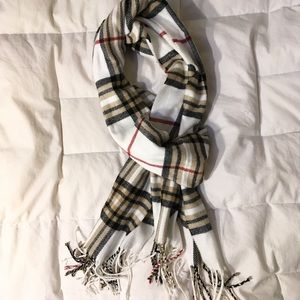 Plaid scarf